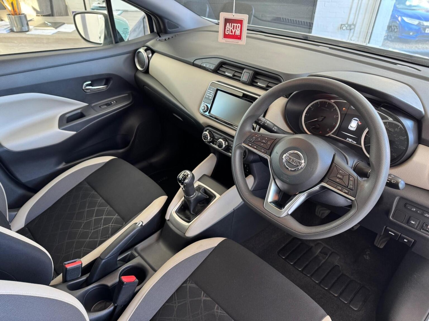 Used Nissan Micra 2017 for sale - 77977177: Photo 13