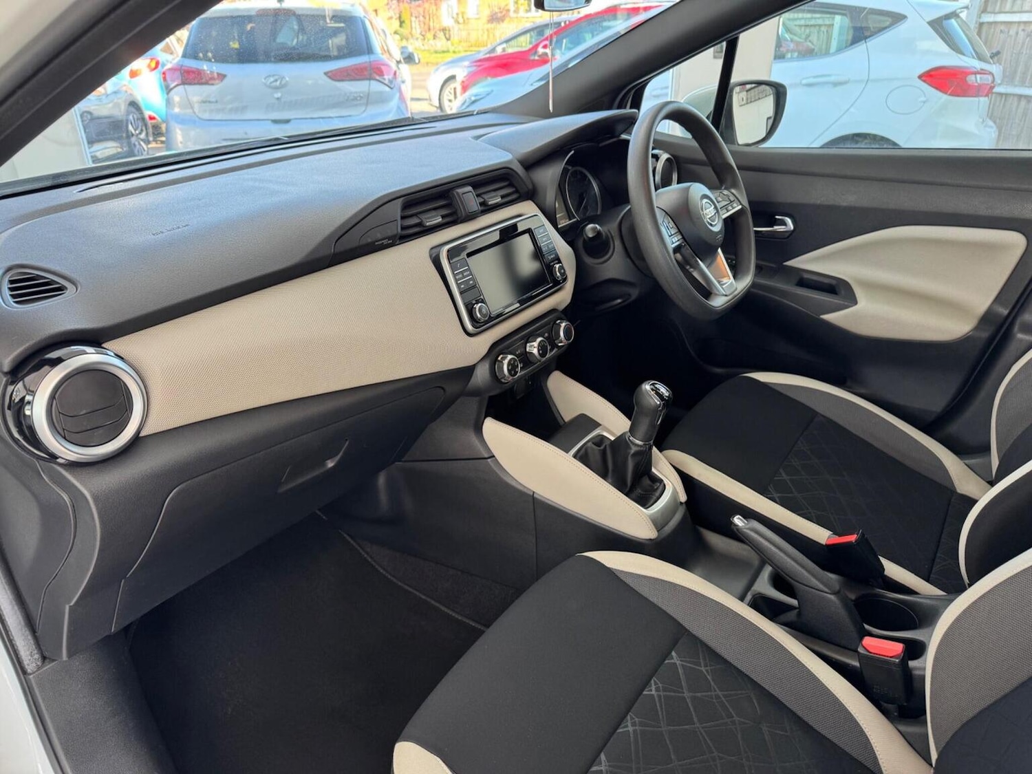 Used Nissan Micra 2017 for sale - 77977177: Photo 16