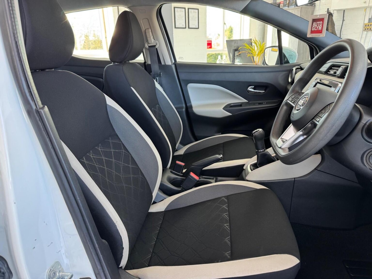 Used Nissan Micra 2017 for sale - 77977177: Photo 17