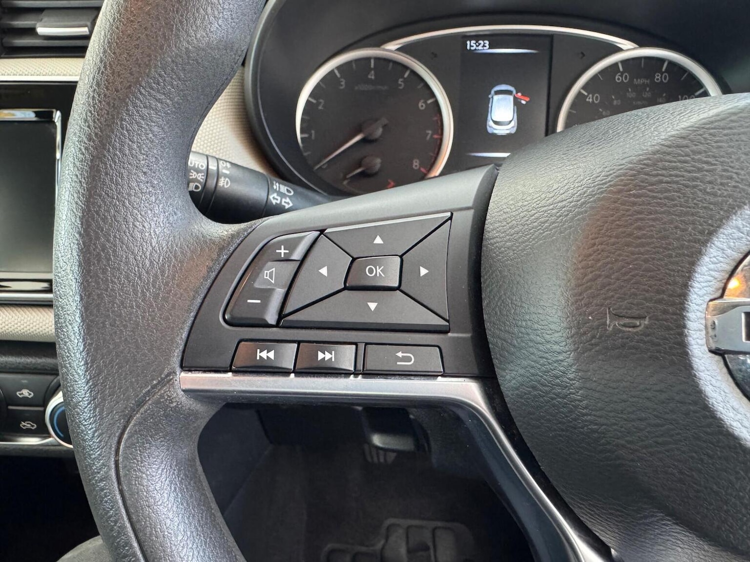 Used Nissan Micra 2017 for sale - 77977177: Photo 23