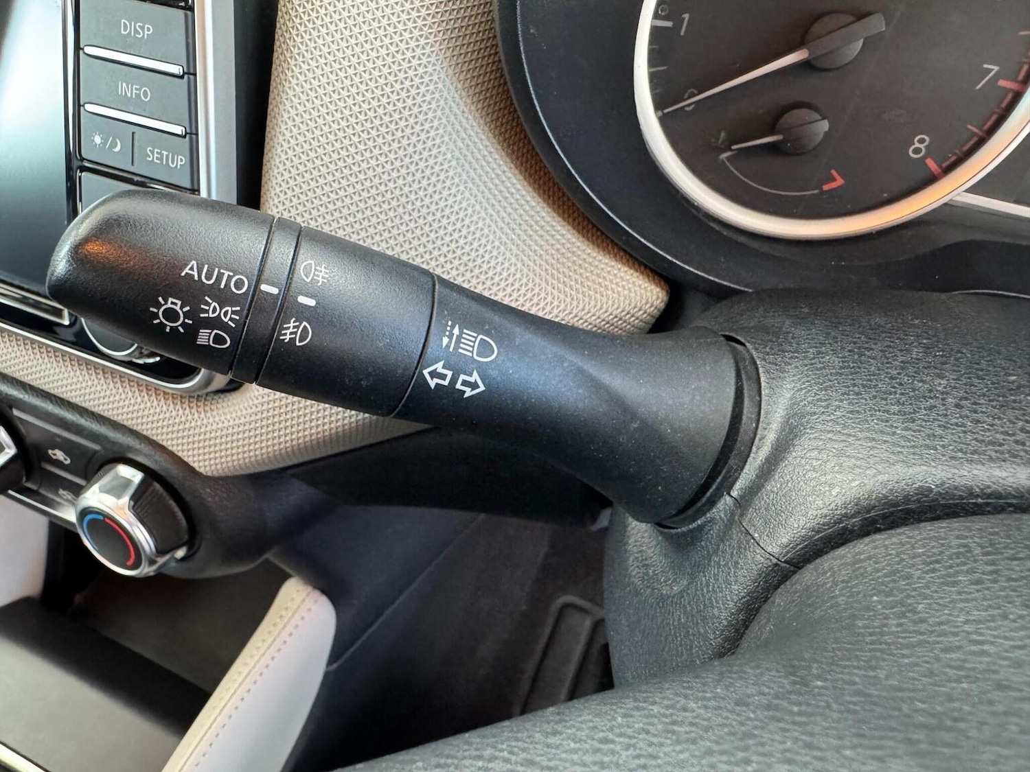 Used Nissan Micra 2017 for sale - 77977177: Photo 25