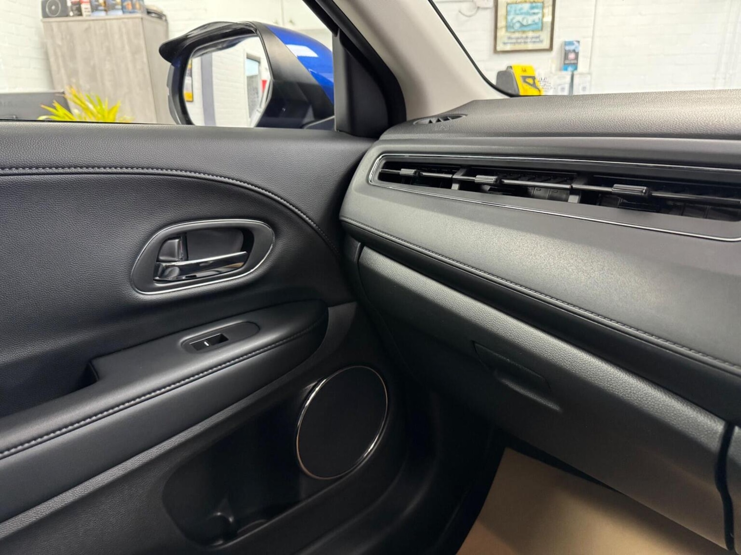 Used Honda HR-V 2019 for sale - 77792789: Photo 47