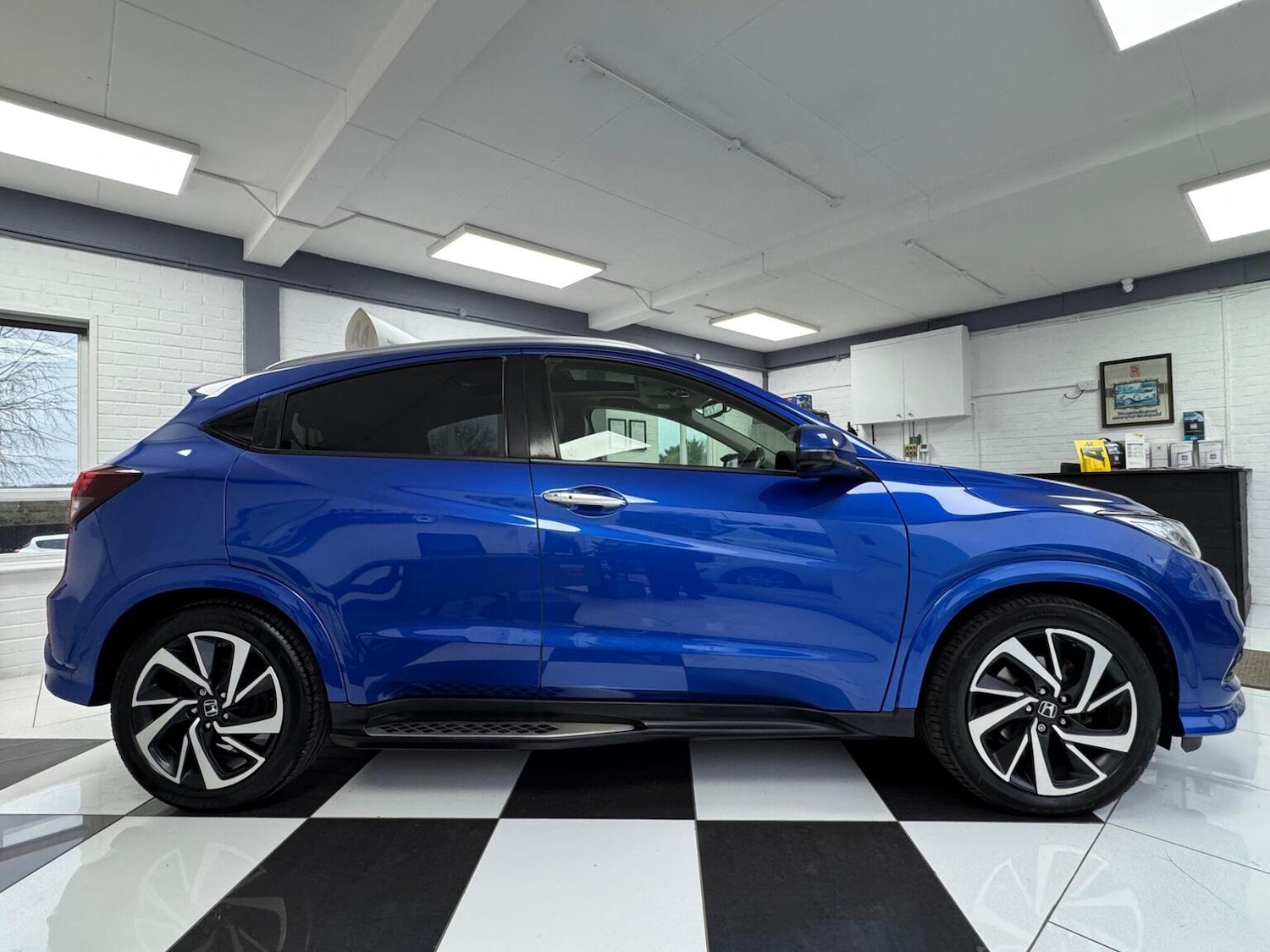 Used Honda HR-V 2019 for sale - 77792789: Photo 8