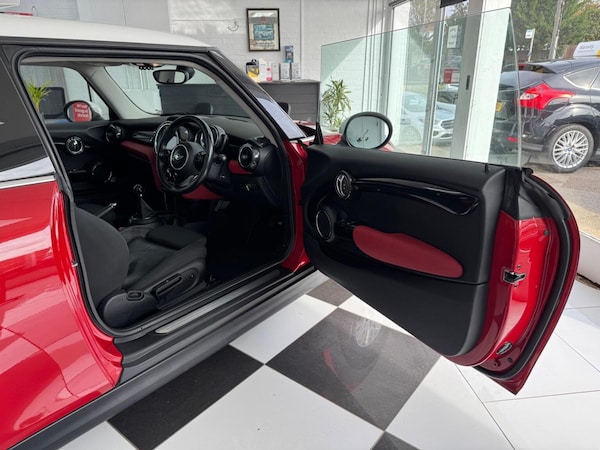 Used MINI Hatch 2015 for sale - 76313949: Photo 17