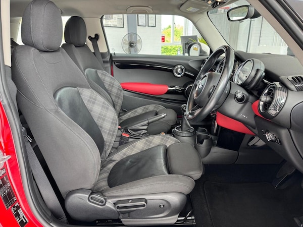 Used MINI Hatch 2015 for sale - 76313949: Photo 18