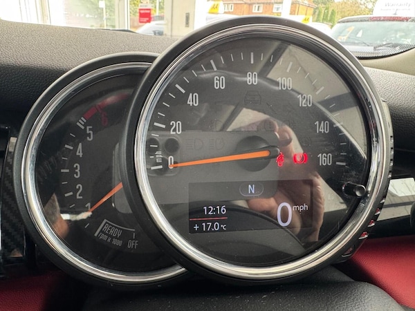 Used MINI Hatch 2015 for sale - 76313949: Photo 21