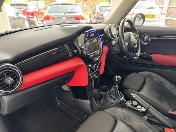Used MINI Hatch 2015 for sale - 76313949: Photo 41