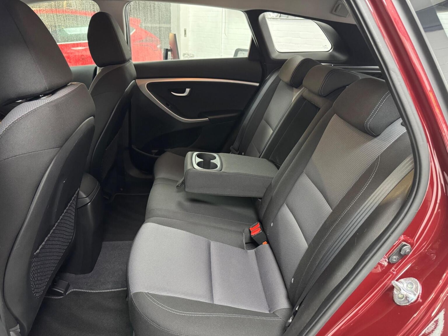 Used Hyundai i30 2015 for sale - 76583343: Photo 15