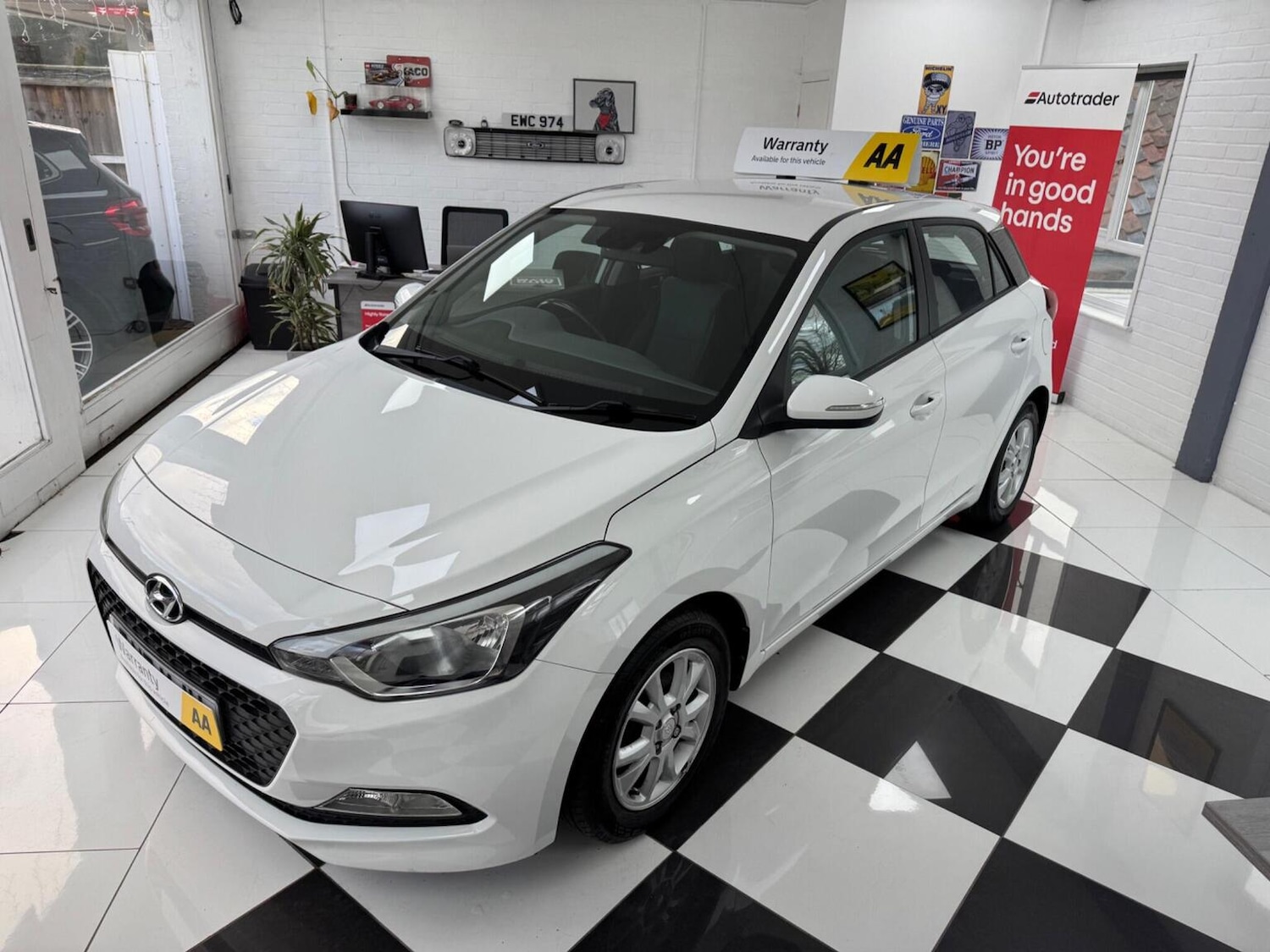Used Hyundai i20 2017 for sale - 77228255: Photo 5