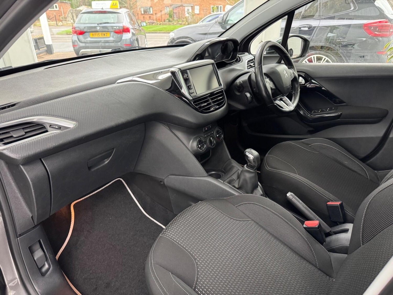 Used Peugeot 208 2018 for sale - 76963303: Photo 13