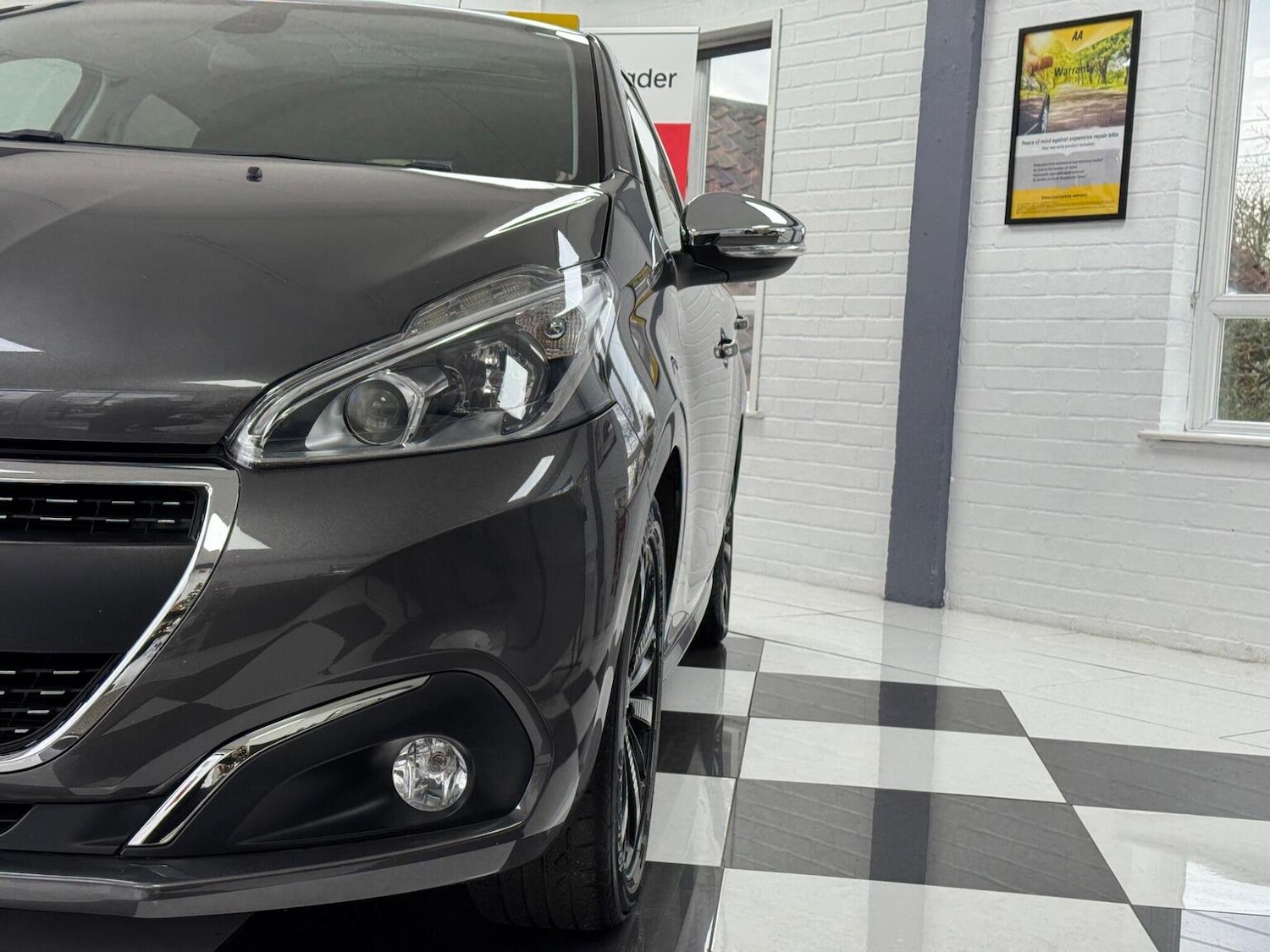 Used Peugeot 208 2018 for sale - 76963303: Photo 43