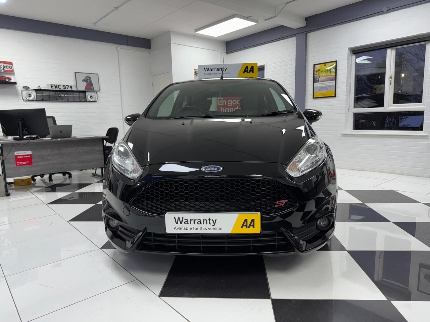 Used Ford Fiesta 2016 for sale - 77237070: Photo 2