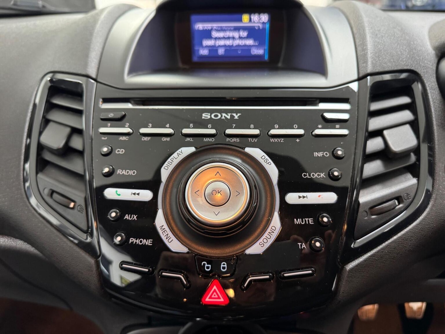 Used Ford Fiesta 2016 for sale - 77237070: Photo 26