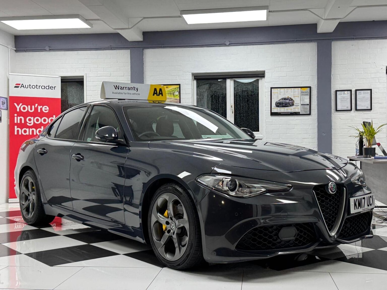 Used Alfa Romeo Giulia 2017 for sale - 76631613: Photo 1