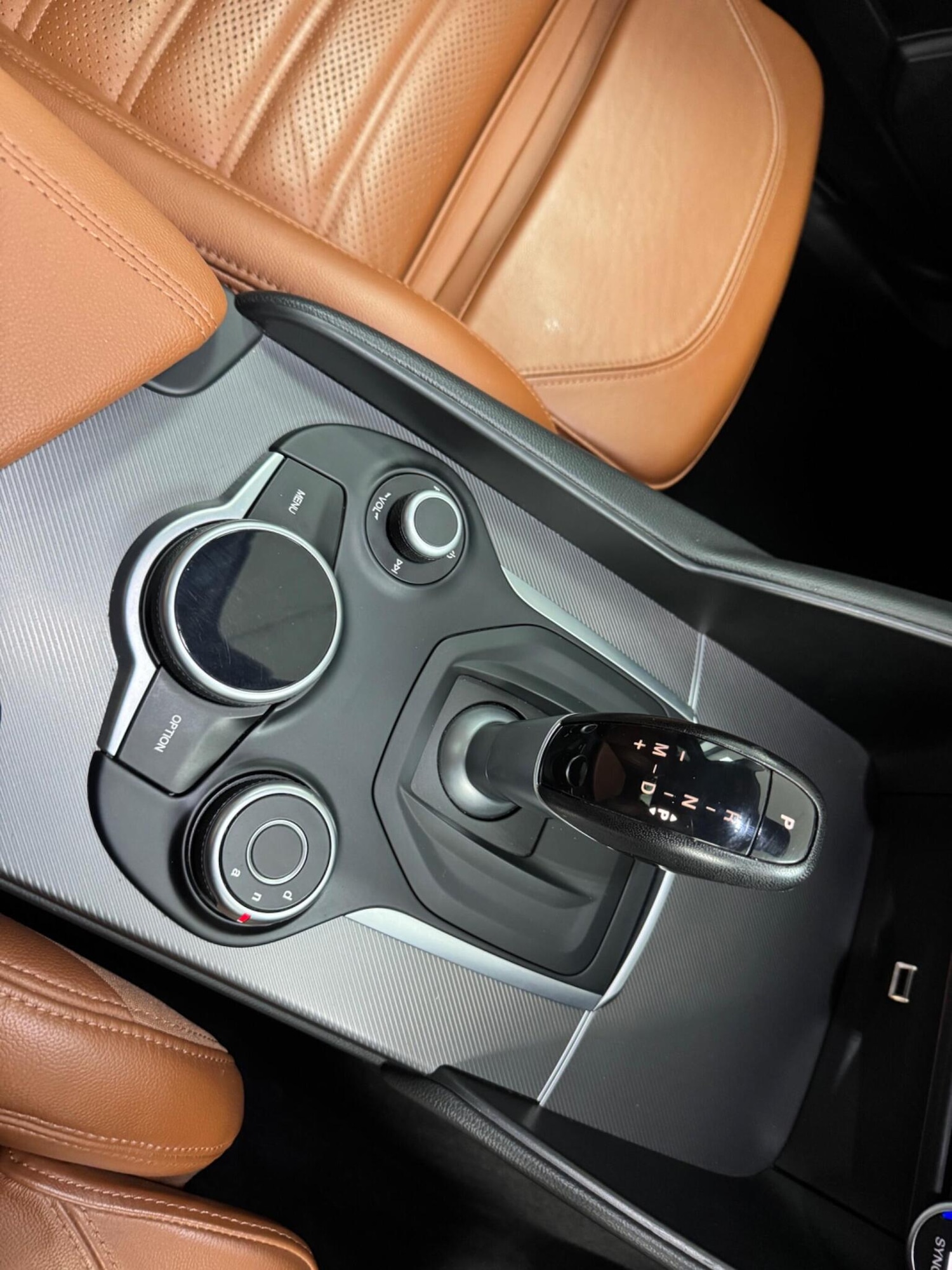 Used Alfa Romeo Giulia 2017 for sale - 76631613: Photo 16