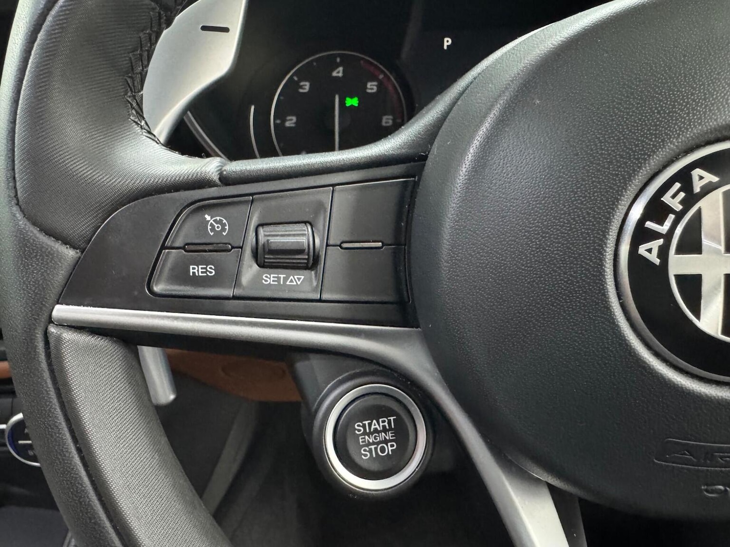 Used Alfa Romeo Giulia 2017 for sale - 76631613: Photo 20