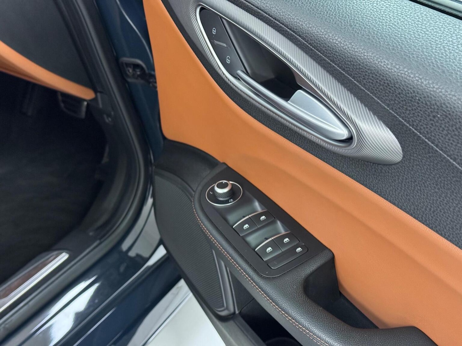 Used Alfa Romeo Giulia 2017 for sale - 76631613: Photo 26