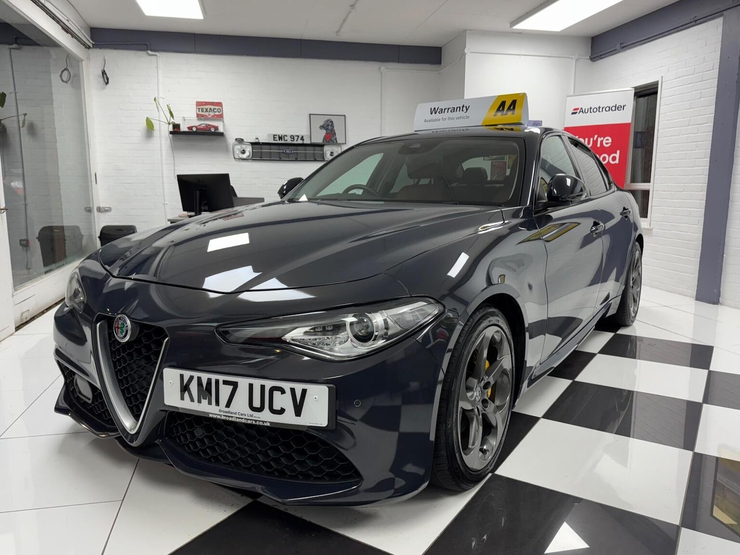 Used Alfa Romeo Giulia 2017 for sale - 76631613: Photo 3