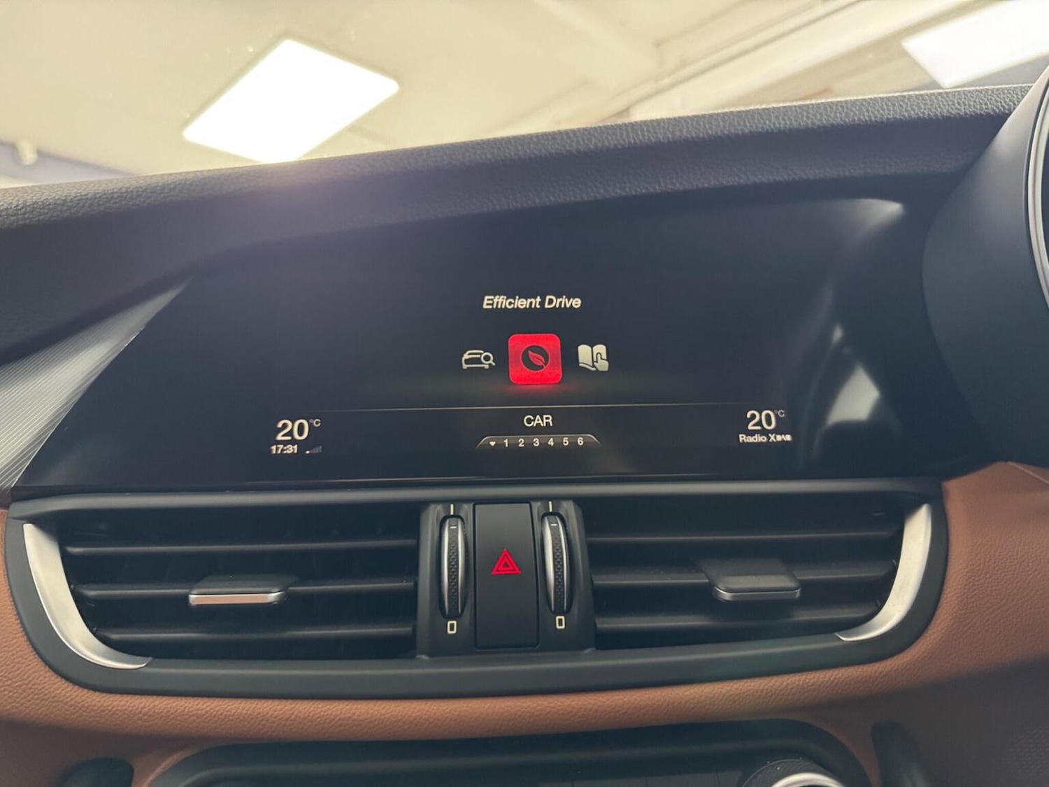 Used Alfa Romeo Giulia 2017 for sale - 76631613: Photo 31