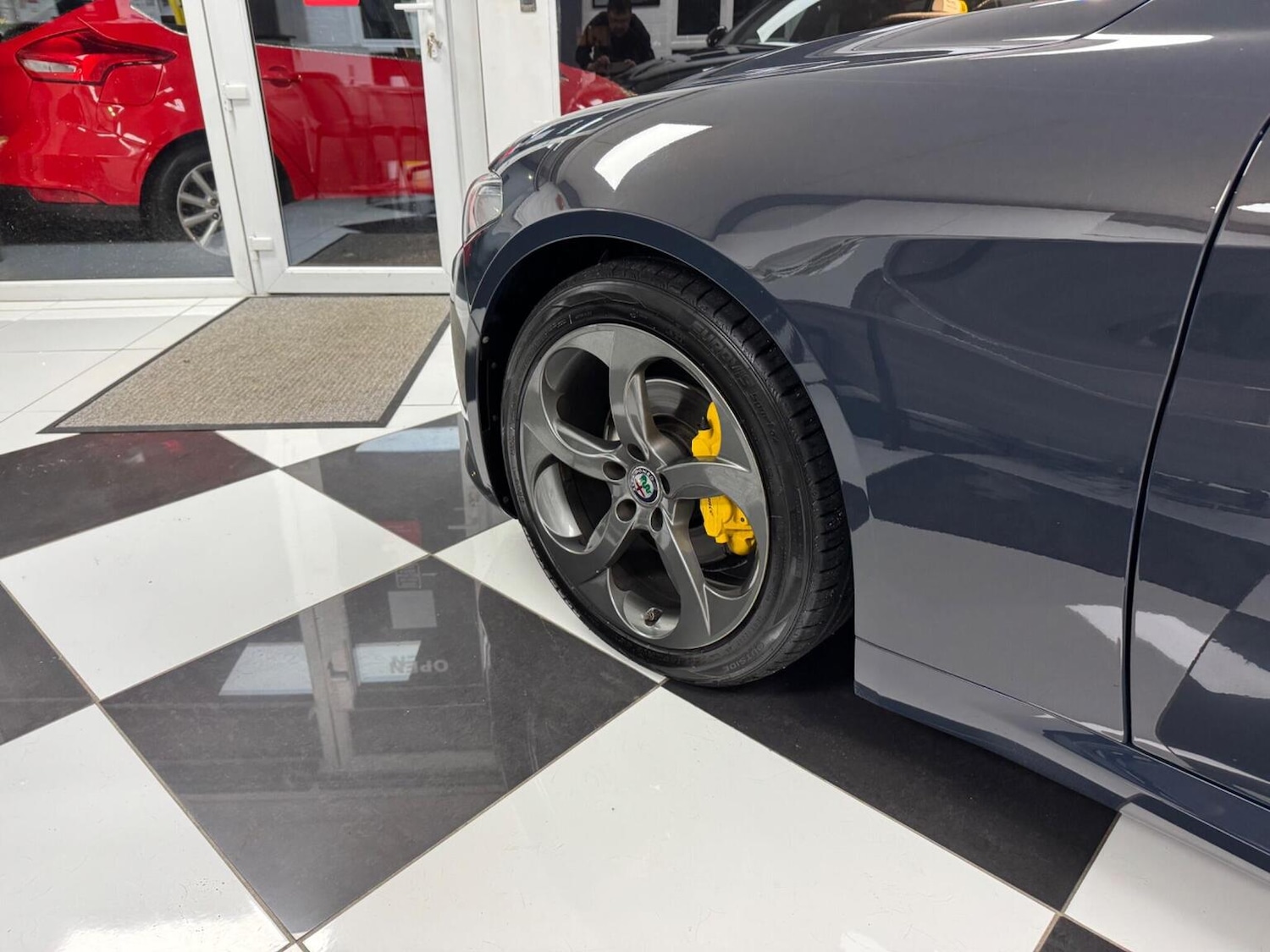 Used Alfa Romeo Giulia 2017 for sale - 76631613: Photo 47