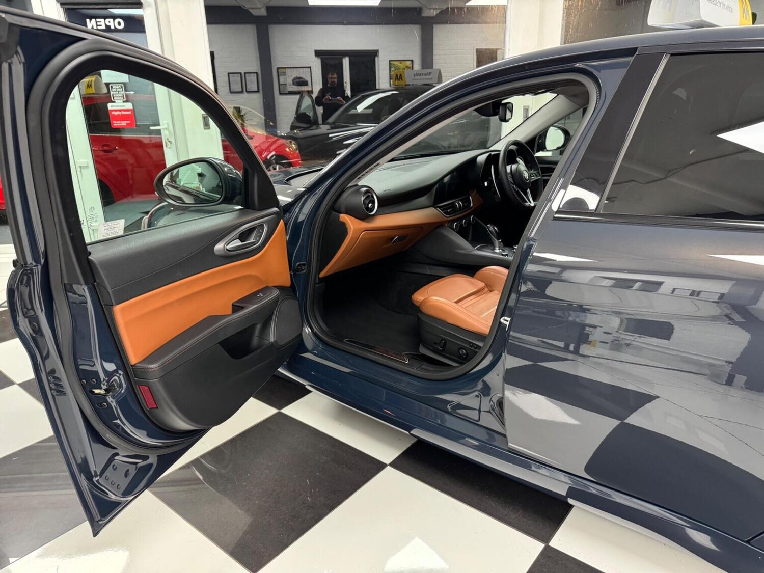 Used Alfa Romeo Giulia 2017 for sale - 76631613: Photo 53