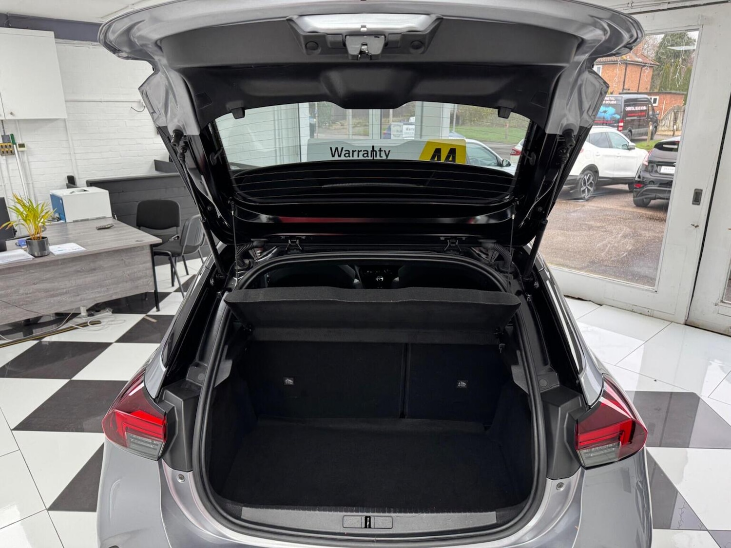 Used Vauxhall Corsa 2020 for sale - 77264370: Photo 42