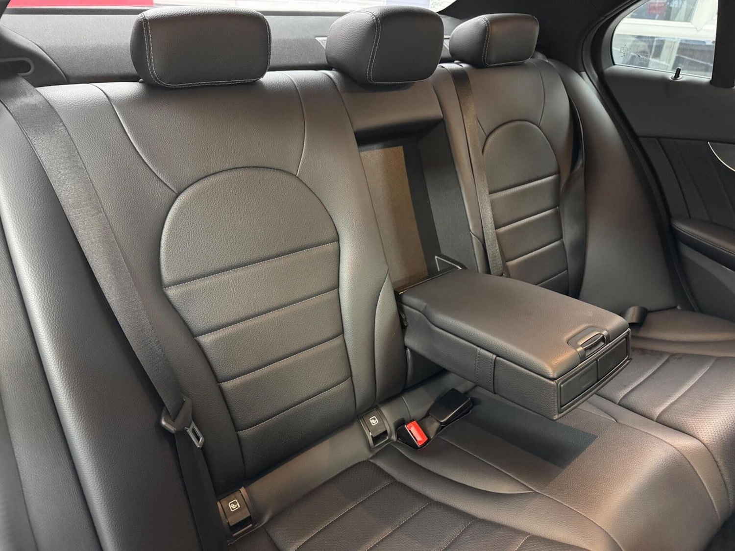 Used Mercedes-Benz C Class 2016 for sale - 77342574: Photo 16