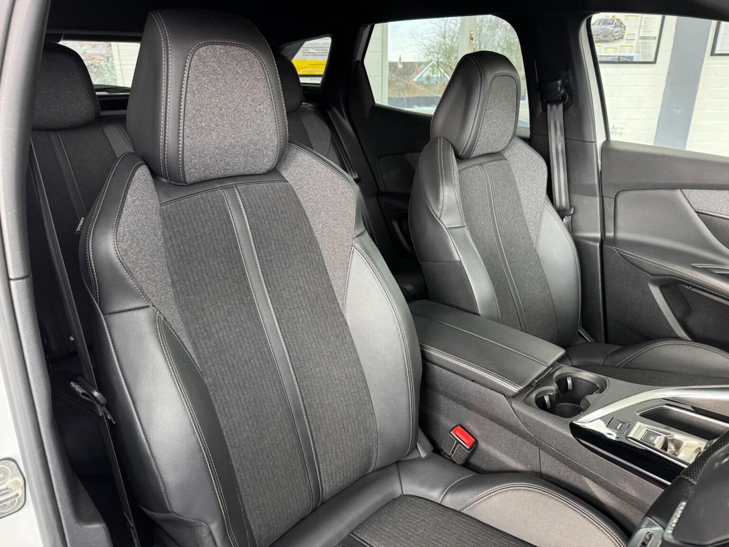 Used Peugeot 3008 2020 for sale - 77438237: Photo 16