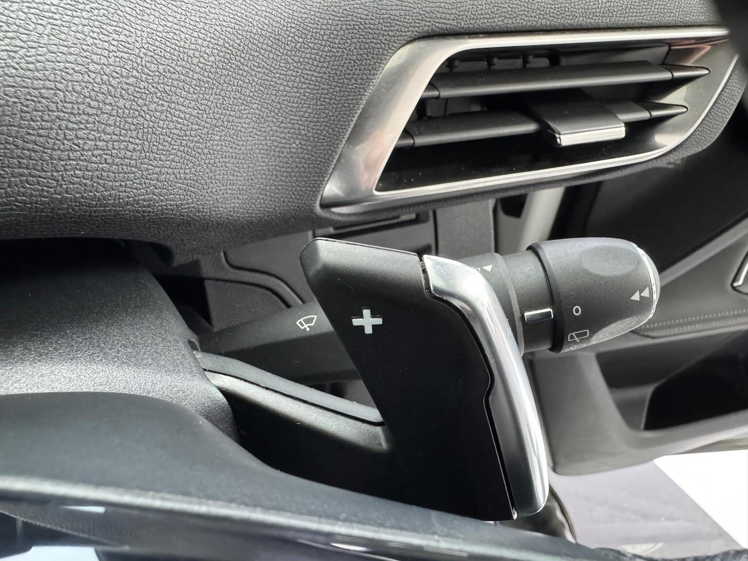 Used Peugeot 3008 2020 for sale - 77438237: Photo 23