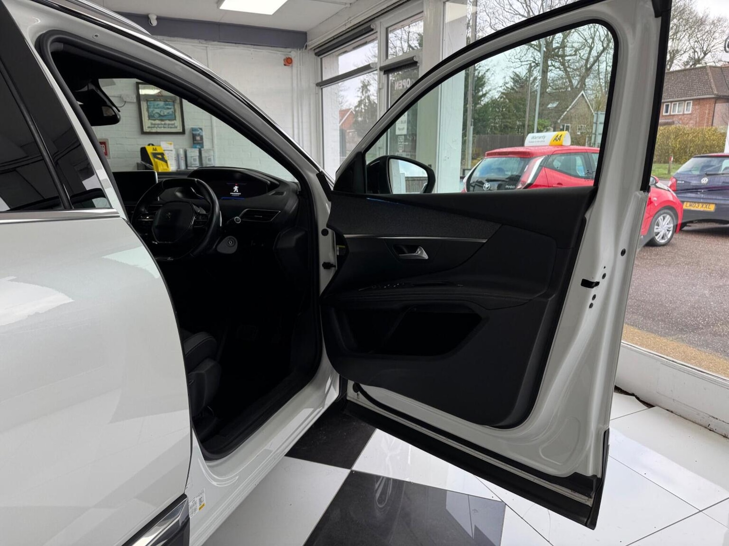 Used Peugeot 3008 2020 for sale - 77438237: Photo 26