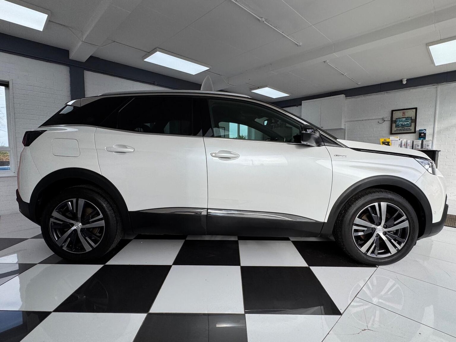 Used Peugeot 3008 2020 for sale - 77438237: Photo 9