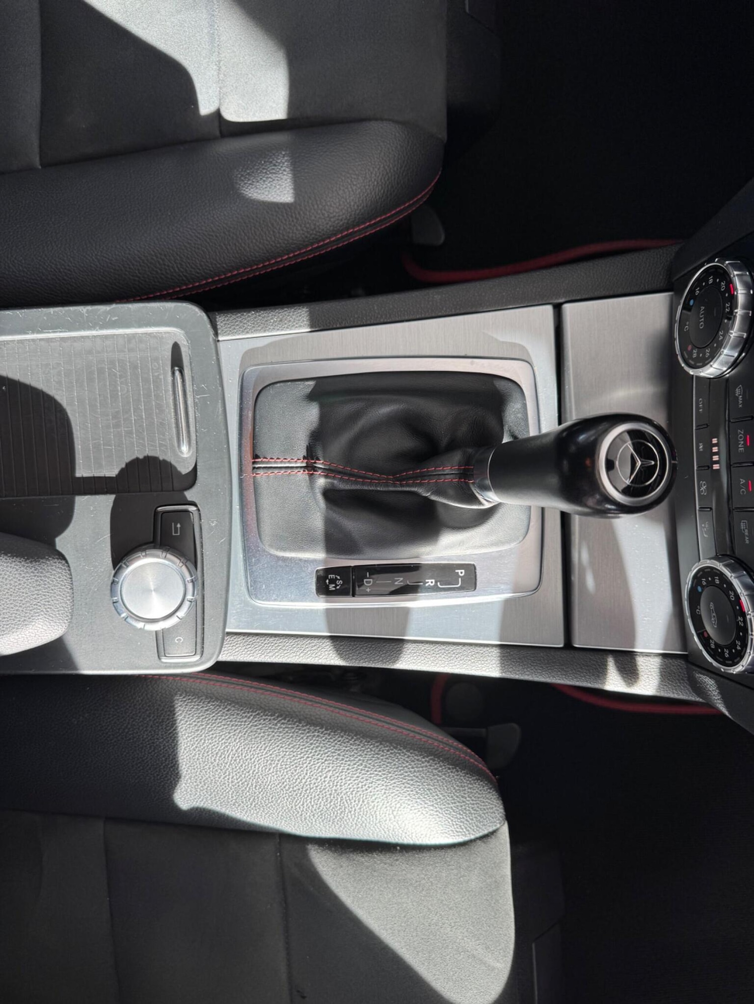 Used Mercedes-Benz C Class 2012 for sale - 77656309: Photo 11