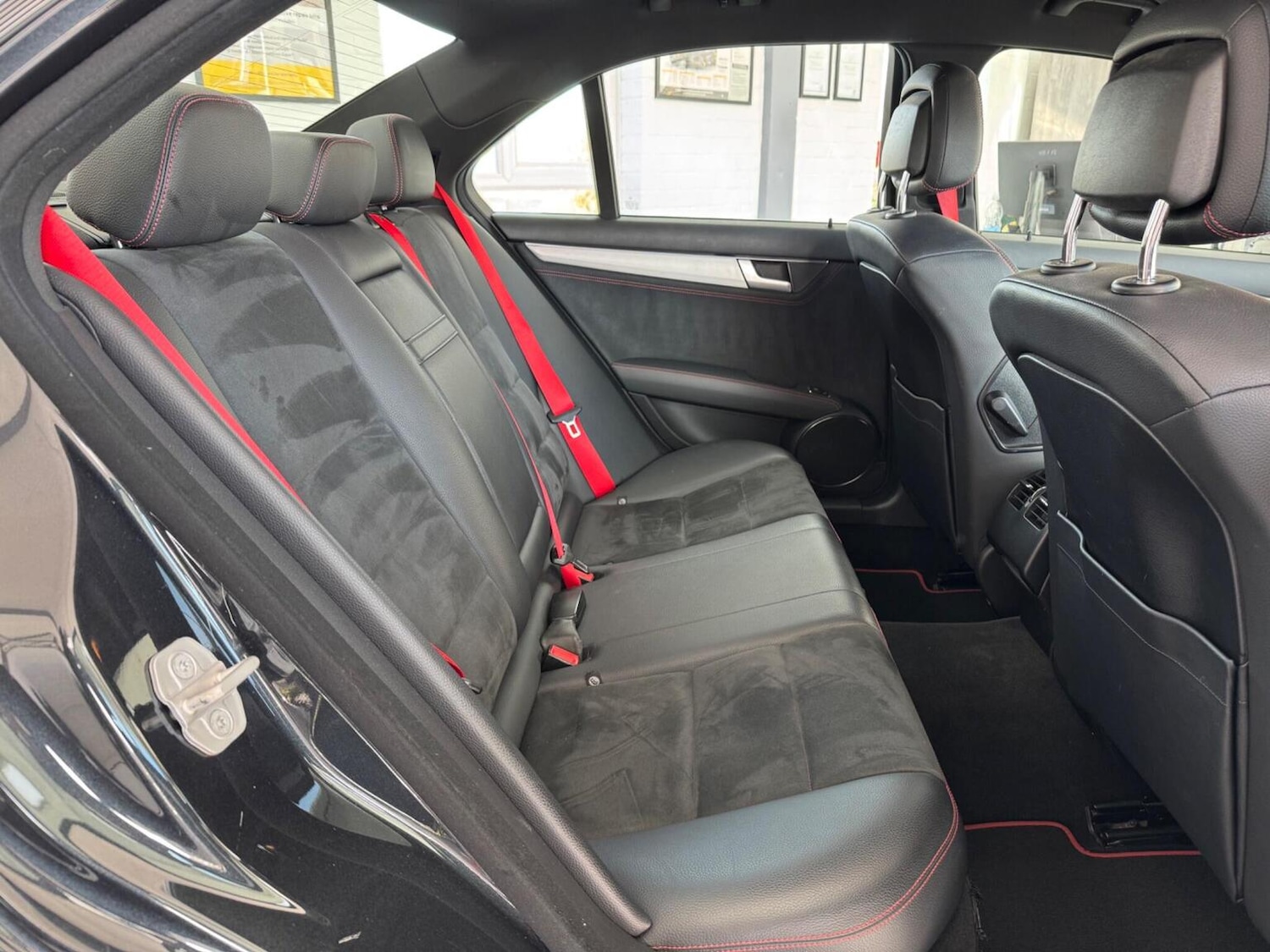 Used Mercedes-Benz C Class 2012 for sale - 77656309: Photo 14