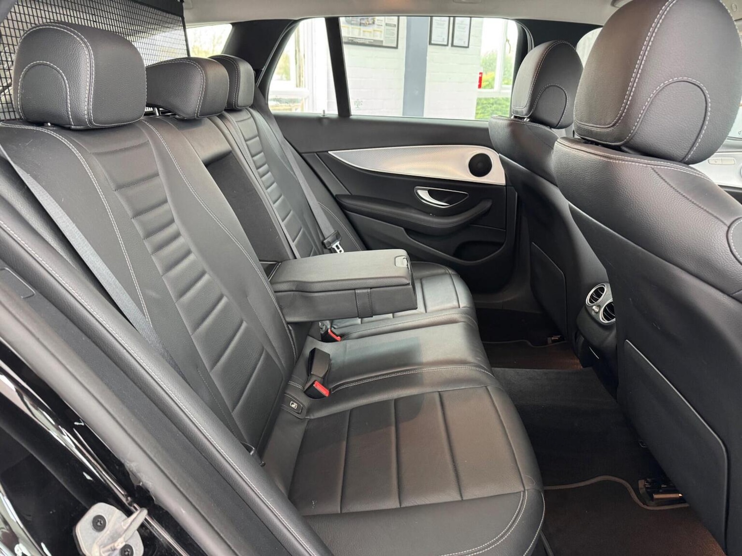 Used Mercedes-Benz E Class 2019 for sale - 77781741: Photo 15