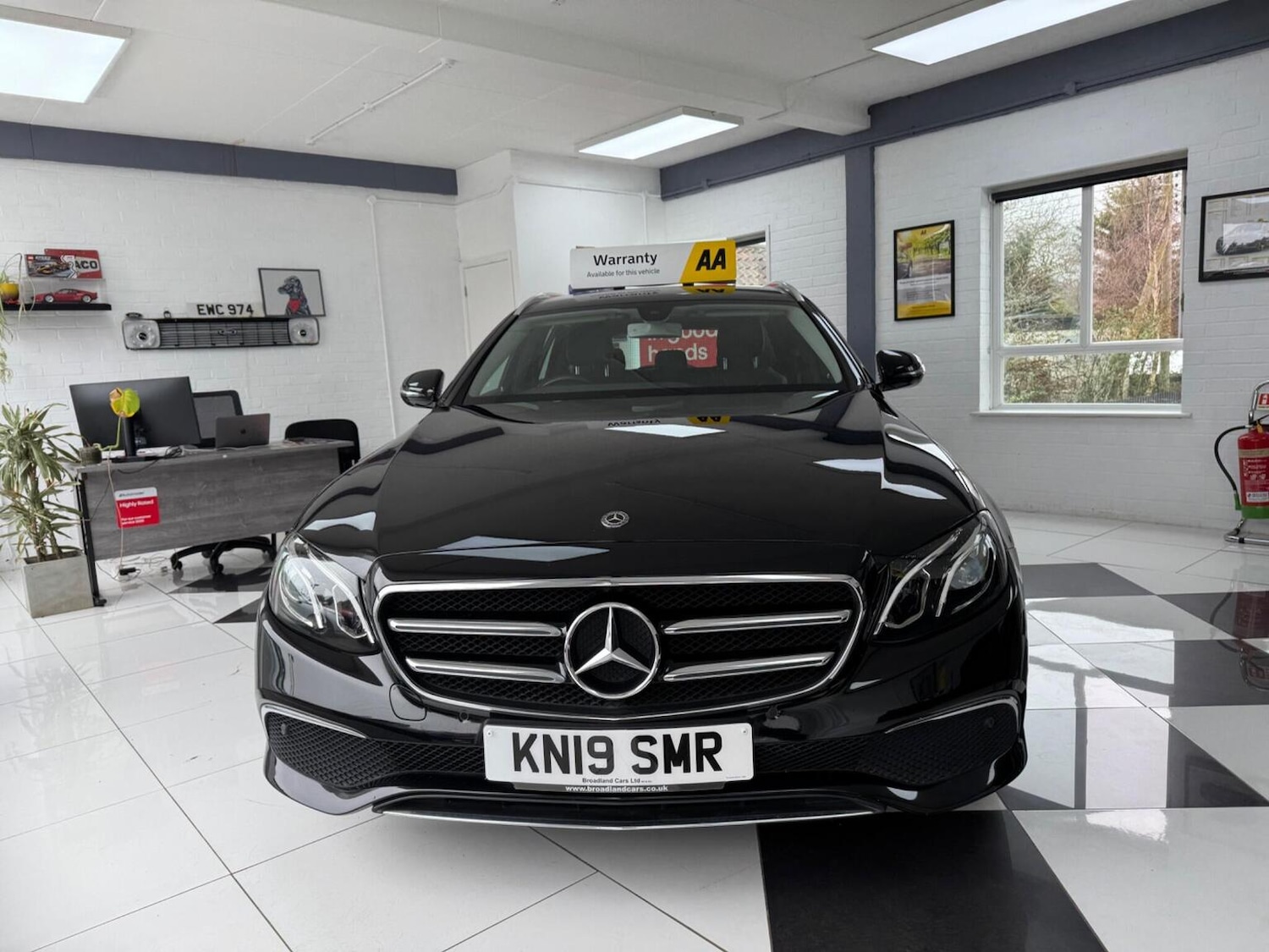 Used Mercedes-Benz E Class 2019 for sale - 77781741: Photo 2