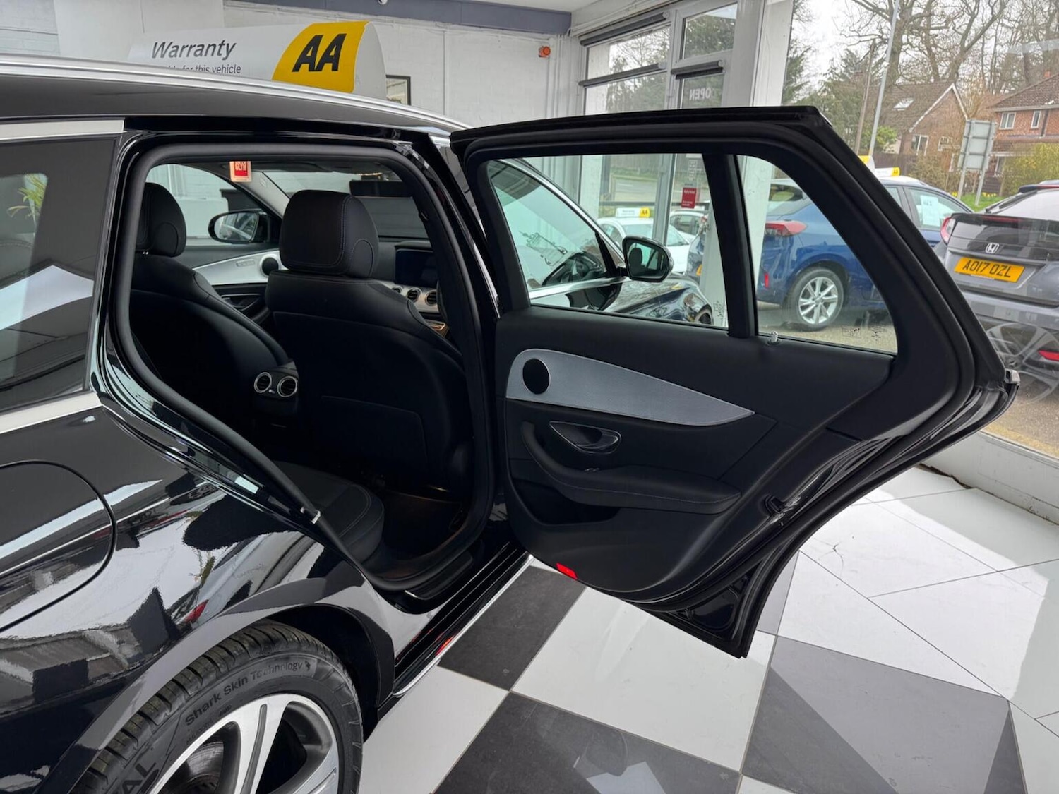 Used Mercedes-Benz E Class 2019 for sale - 77781741: Photo 28