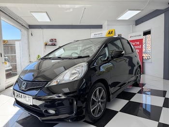 Used Honda Jazz 2014 for sale - 79507909: Photo