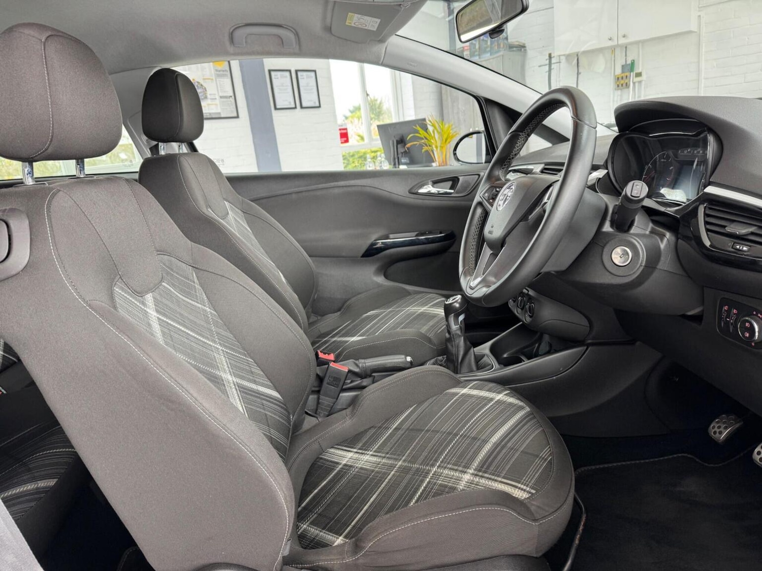 Used Vauxhall Corsa 2016 for sale - 78045643: Photo 12