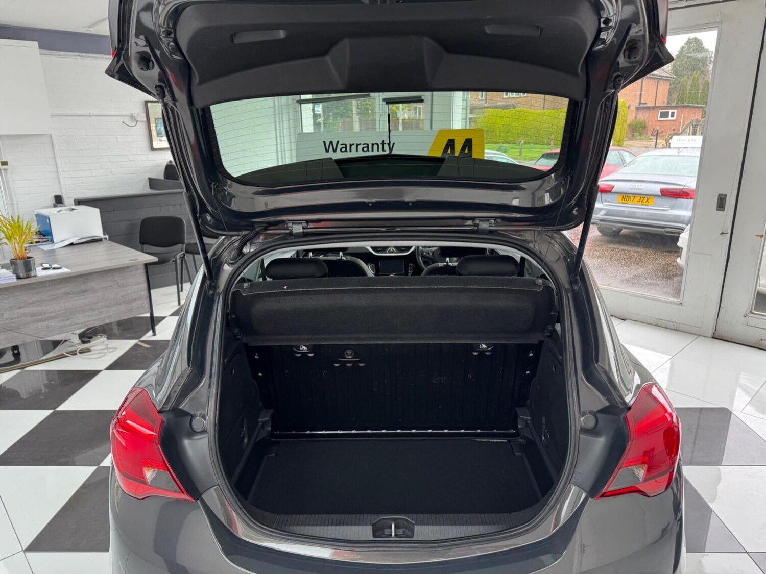 Used Vauxhall Corsa 2016 for sale - 78045643: Photo 34