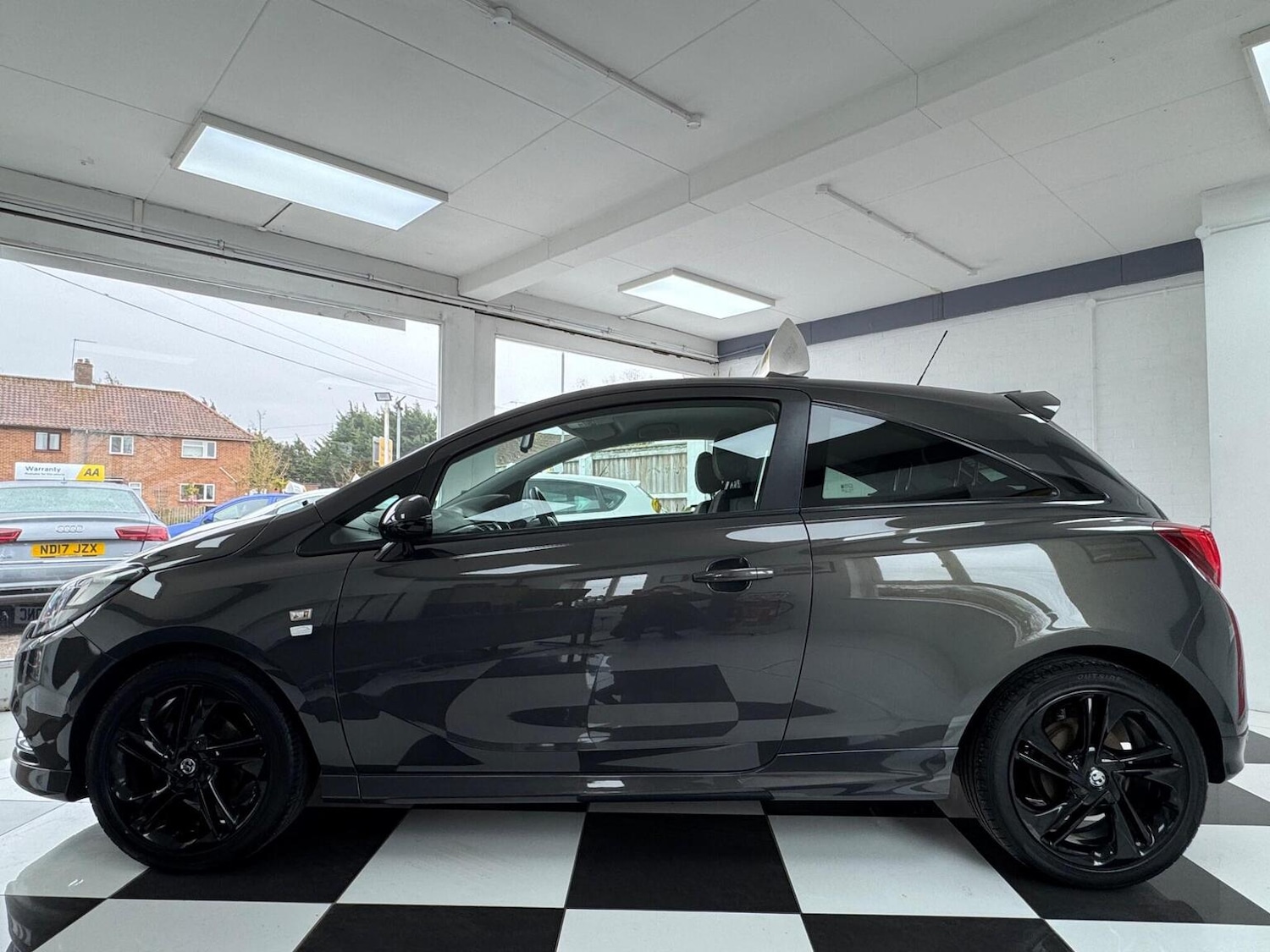 Used Vauxhall Corsa 2016 for sale - 78045643: Photo 6