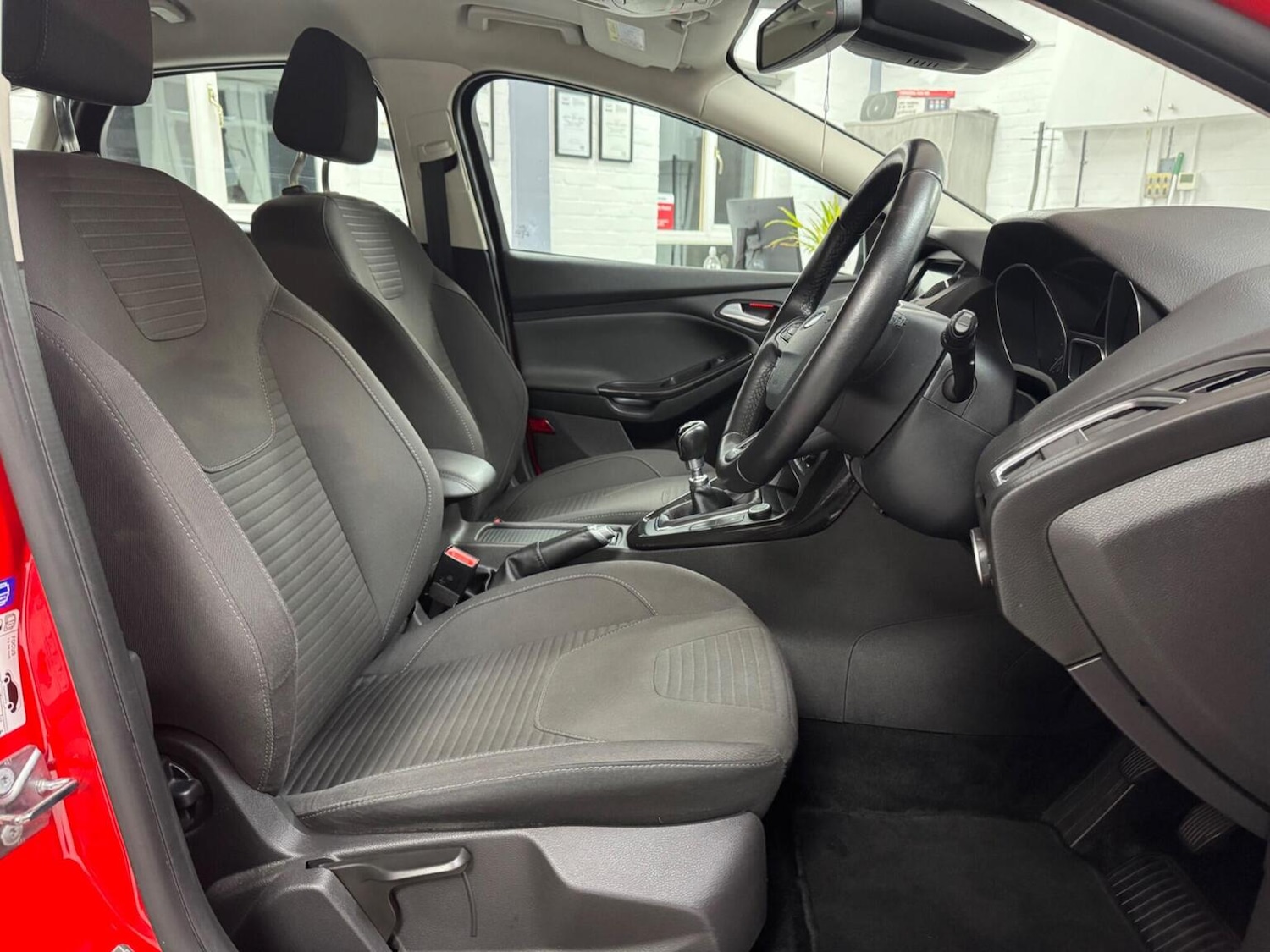 Used Ford Focus 2018 for sale - 76482994: Photo 12
