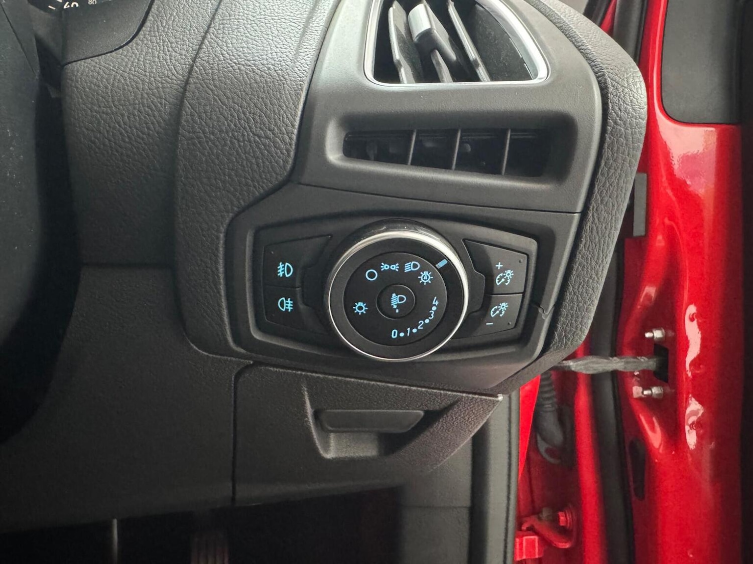 Used Ford Focus 2018 for sale - 76482994: Photo 24