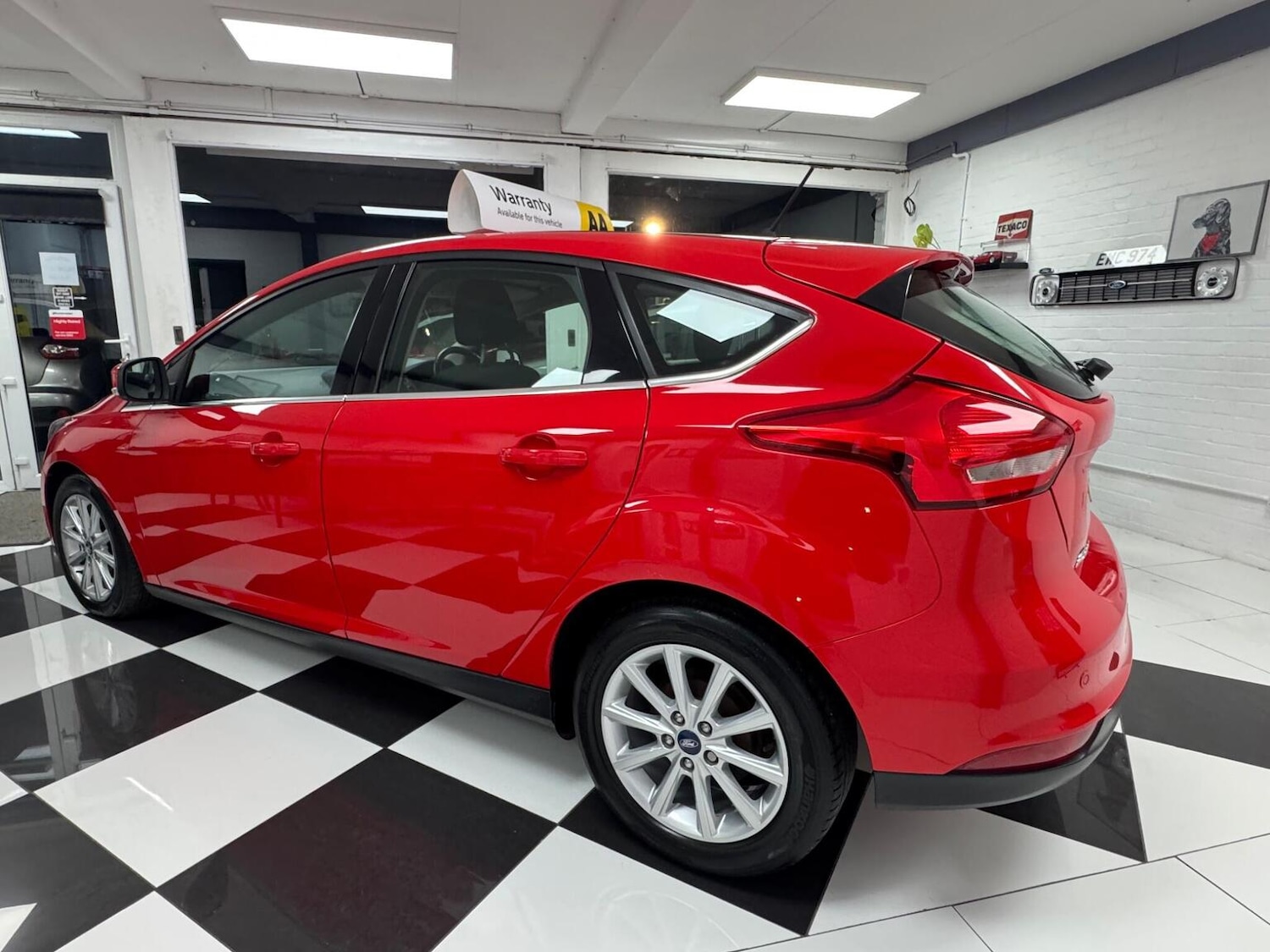 Used Ford Focus 2018 for sale - 76482994: Photo 4