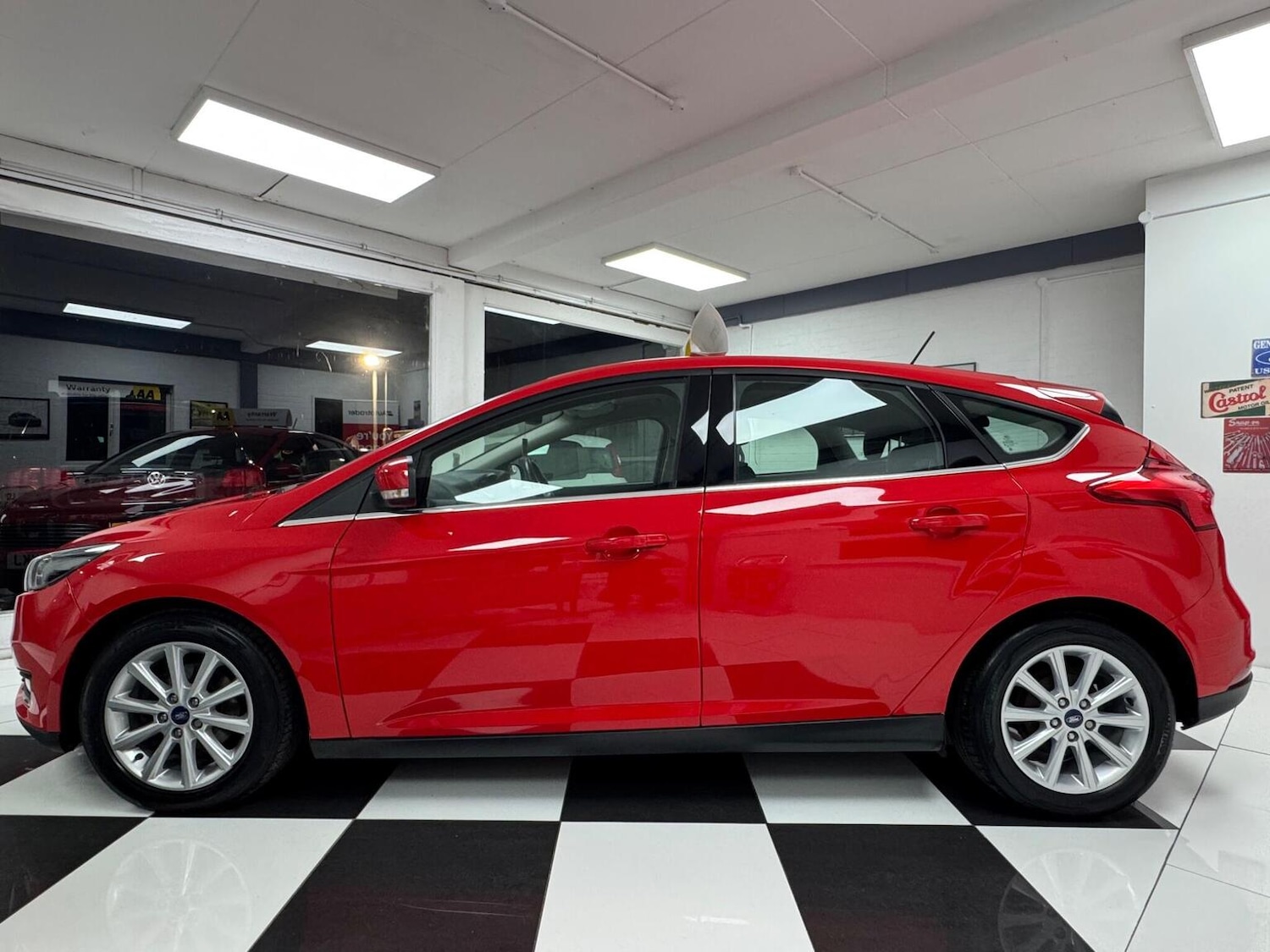 Used Ford Focus 2018 for sale - 76482994: Photo 5