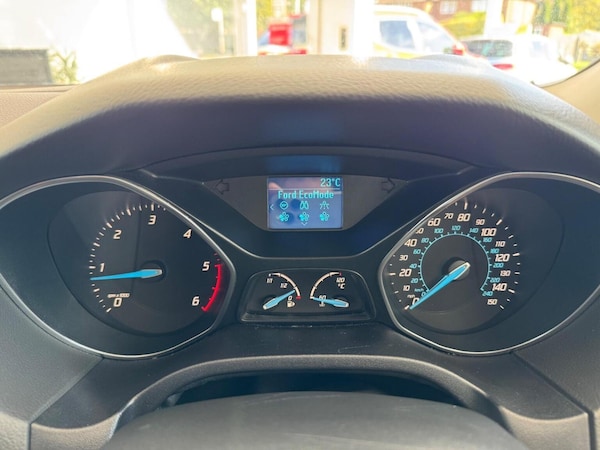 Used Ford Focus 2011 for sale - 76070432: Photo 23