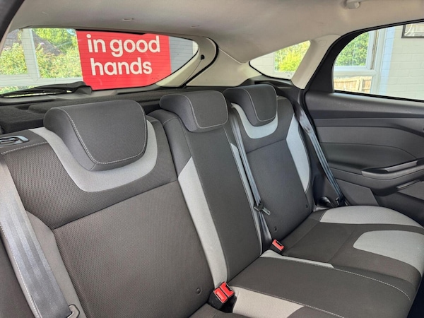 Used Ford Focus 2011 for sale - 76070432: Photo 38