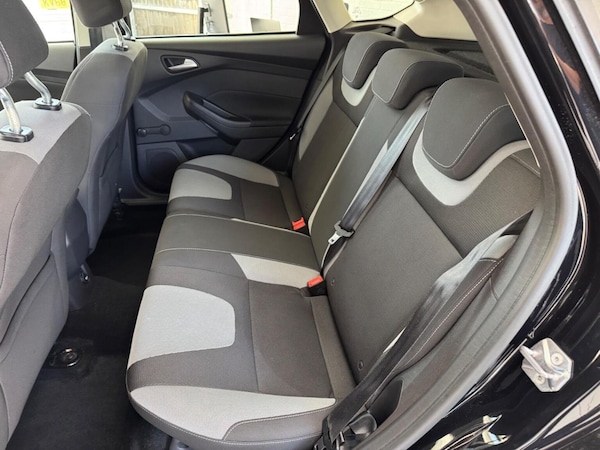 Used Ford Focus 2011 for sale - 76070432: Photo 40