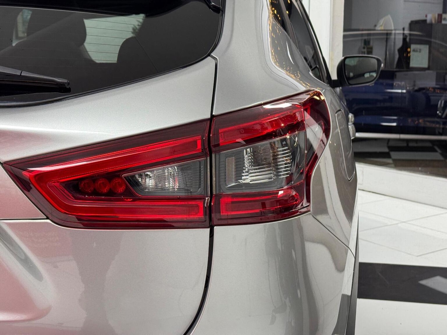 Used Nissan Qashqai 2017 for sale - 76974445: Photo 43