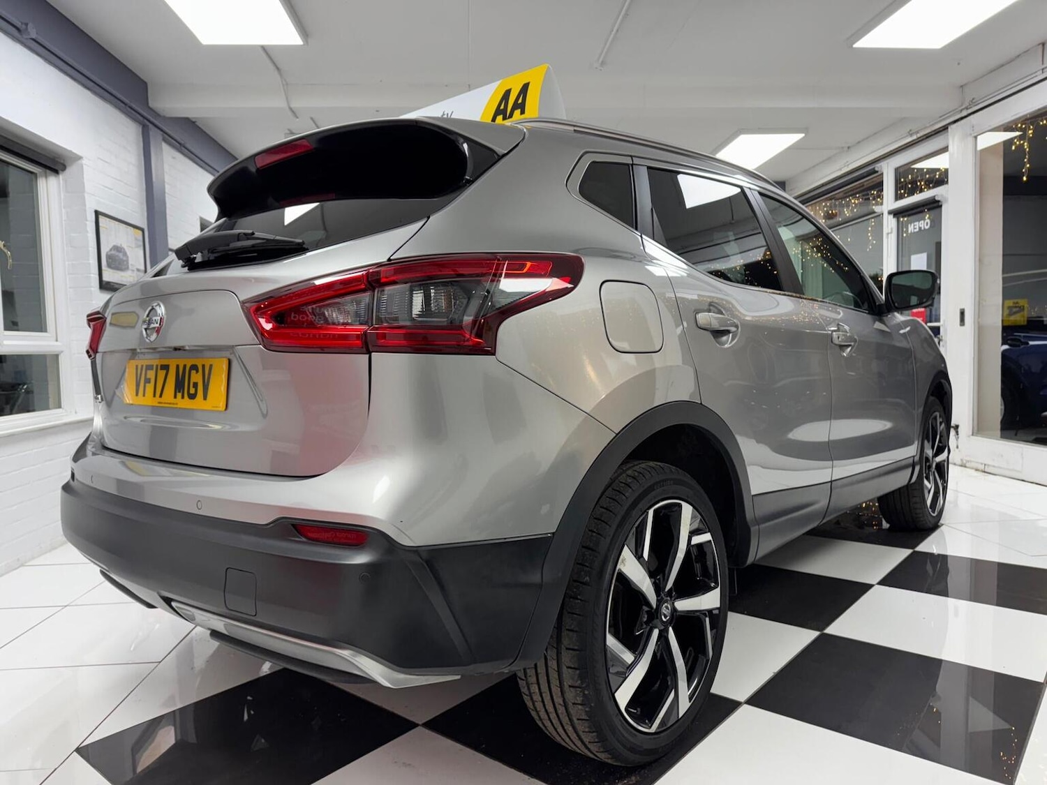 Used Nissan Qashqai 2017 for sale - 76974445: Photo 9