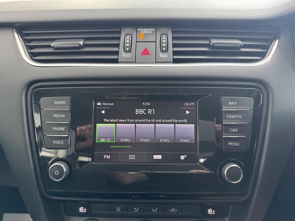 Used Skoda Octavia 2014 for sale - 75706115: Photo 24